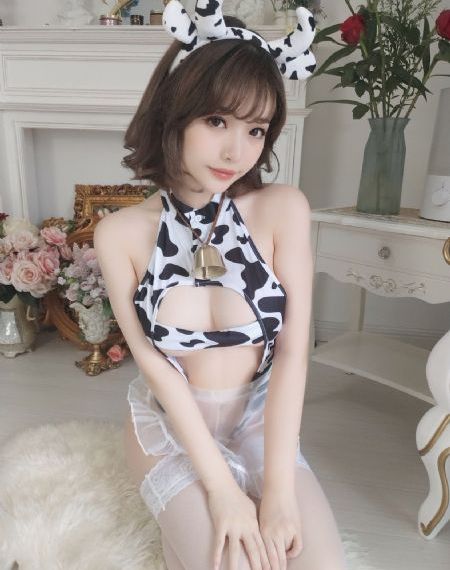 特殊的美容院2_1080P高清完整版