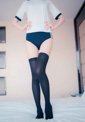 美丽的水蜜桃在线_成长在线视频免费观看