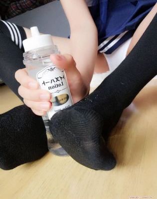 《美丽邻居》电影免费观看_蓝光免费观看视频